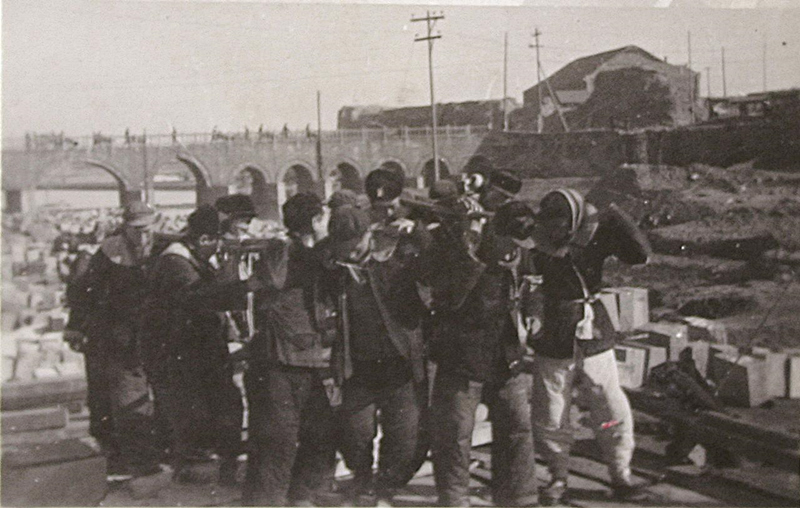 18 18